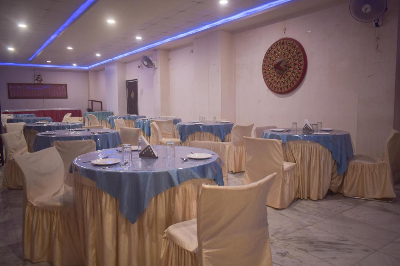 Hotel Bluemoon Gauháti Kültér fotó